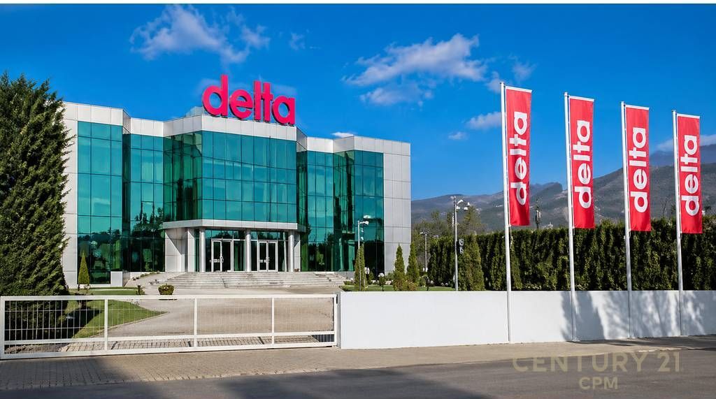 Edificio multifunzionale in vendita, Korce