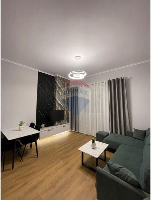 Apartament - Për Shitje - Rruga Sotir Caci, Tiranë