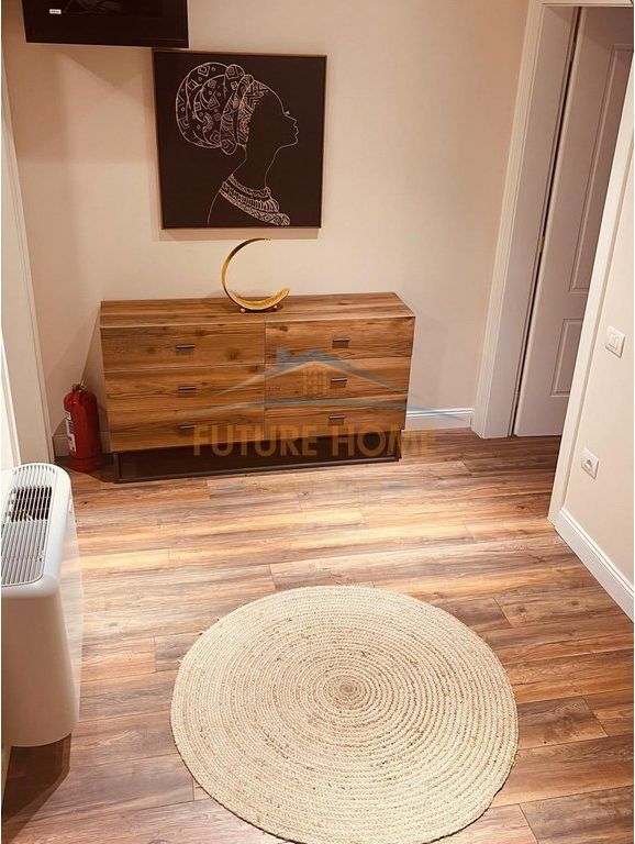 Qera, Vilë, Farke e Vogel, Tiranë