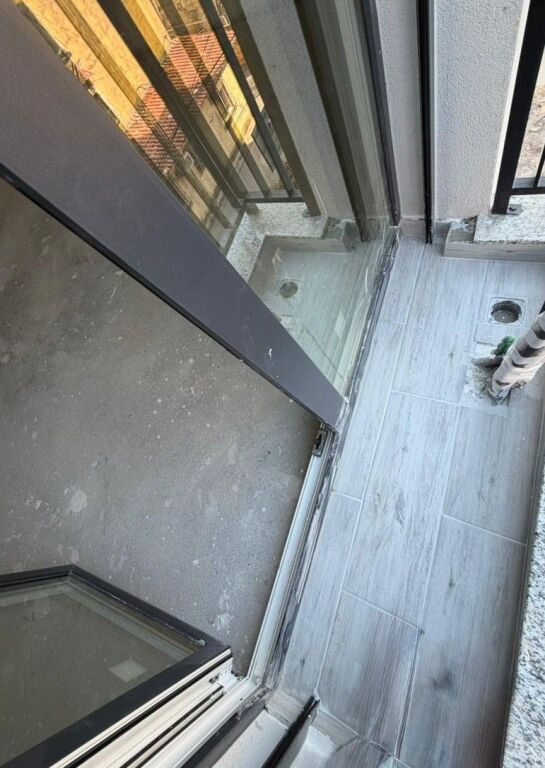 Shitet apartament 2+1  Ali Dem Tregu Elektrik