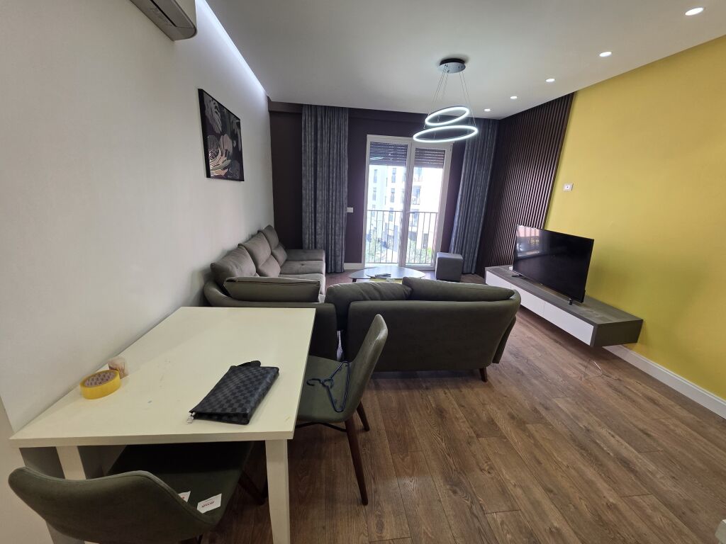 Jepet me qira 1+1 Kompleksi Jolla Astir 550€