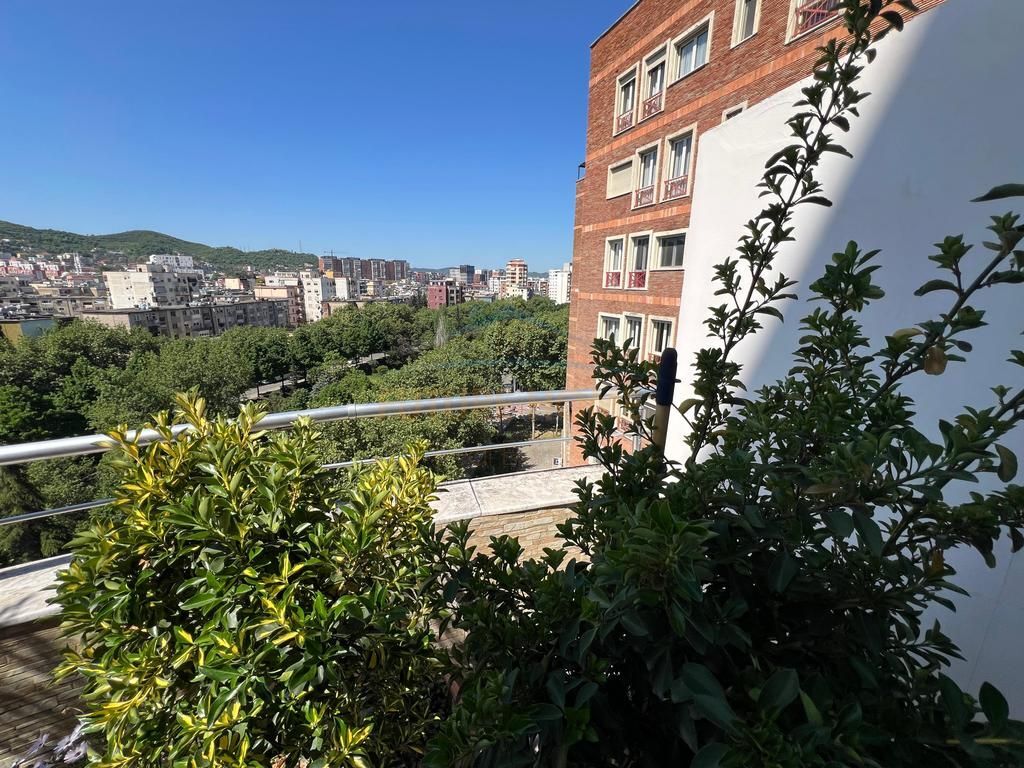 Shiten  2-Apartamente, 2+1 , prane Hilton Garden- Bulevardi Gjergj Fishta, Tirane.