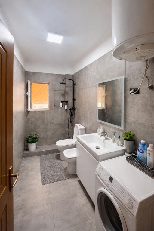 Appartamento 1+1 in affitto in Rruge e Dibres!