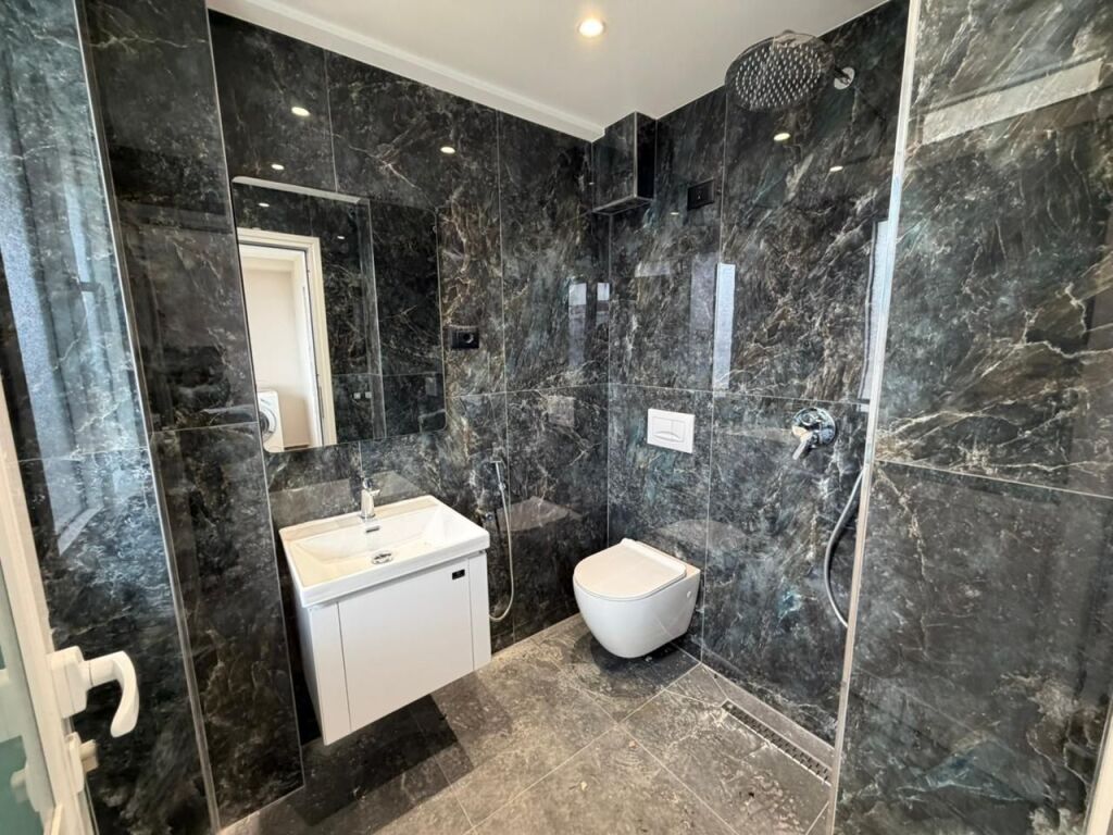 Apartament 2+1+2 me Qira ne Sauk