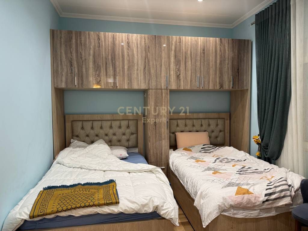 4-storey villa for sale at Kodra e Priftit