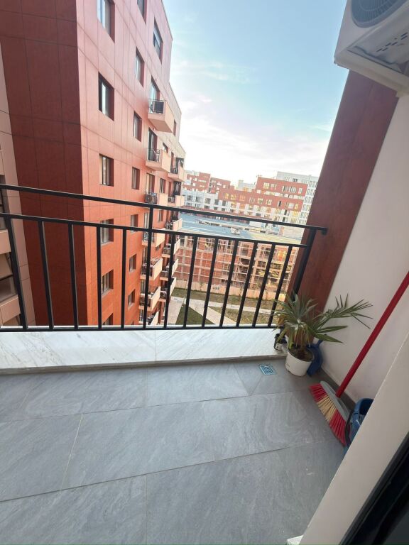 For rent 1+1+parking Urban Gate Astir 530€