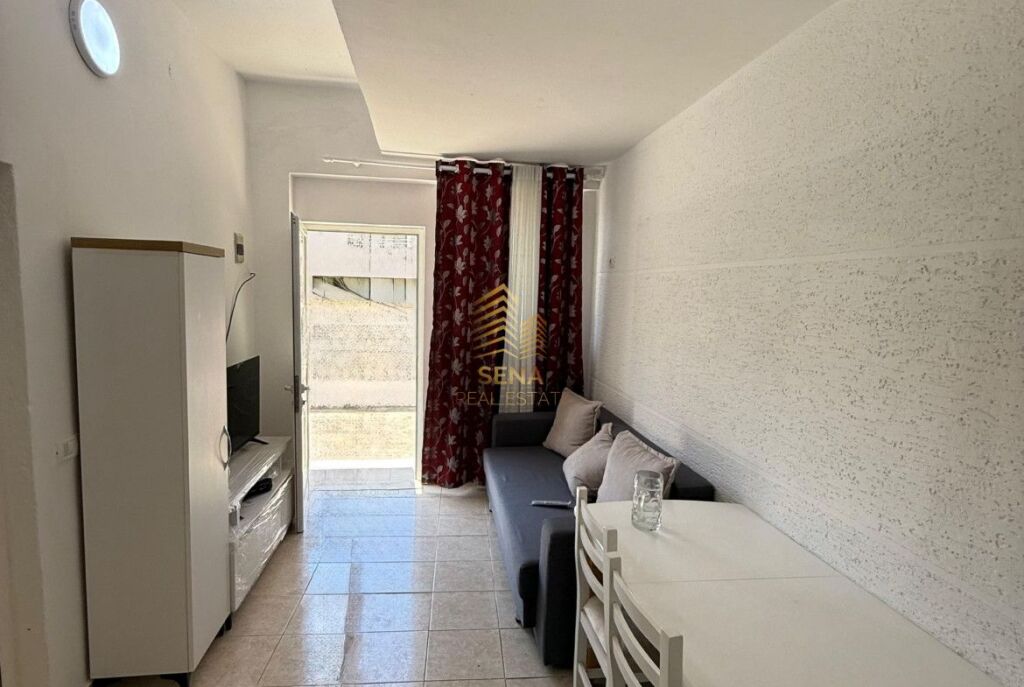 Rent, Apartment 1+1, QSUT Hospitals, 45,000 Lek/month