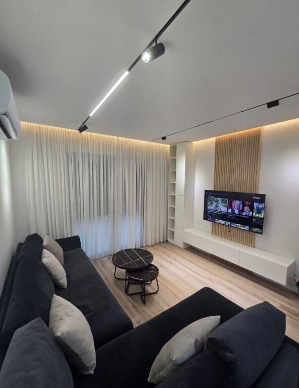 Shitet apartament 2+1, Green Harmony, Porcelan