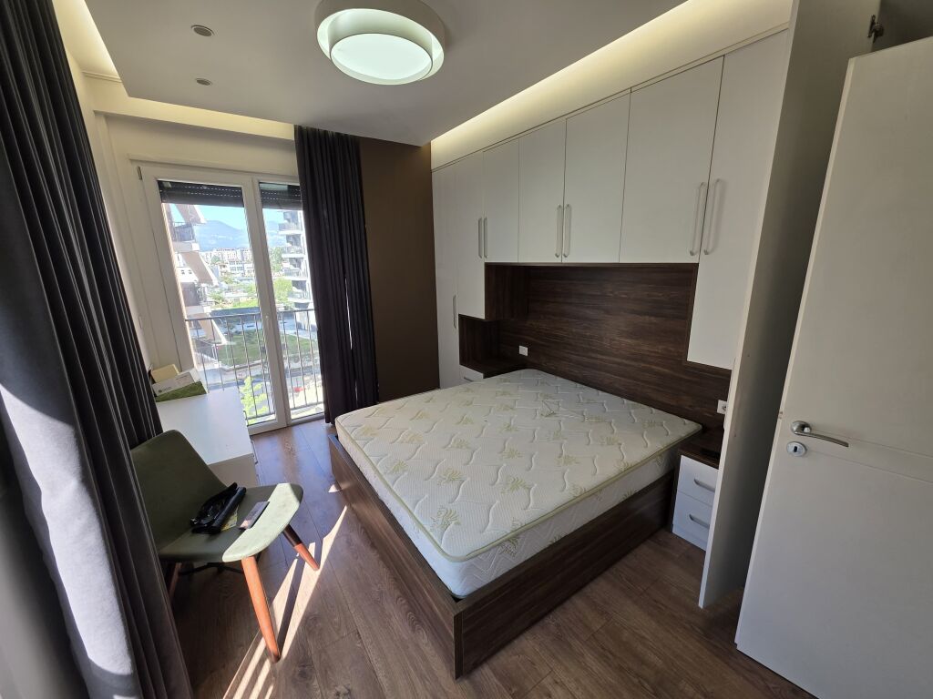 Jepet me qira 1+1 Kompleksi Jolla Astir 550€