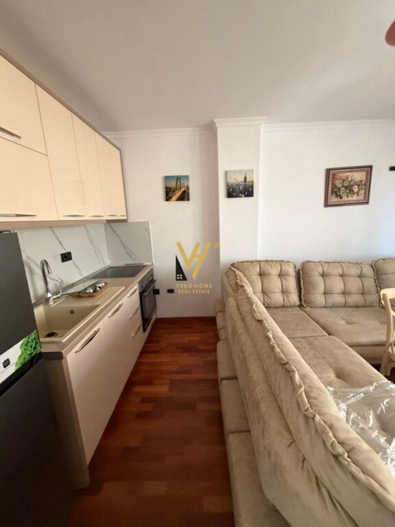 AFFITTASI APPARTAMENTO 1+1 A VASIL SHANTO 650 EURO