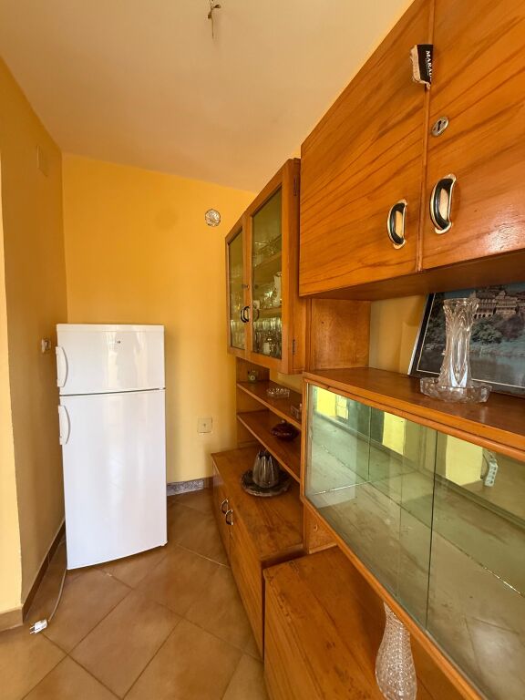 🏠AFFITTASI Appartamento 2+1+balcone 📍Via Ferit Xhajko 💶450€/Mese