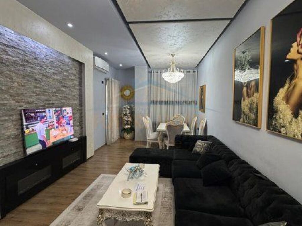 Rent, Apartment 1+1, Unaza e Re