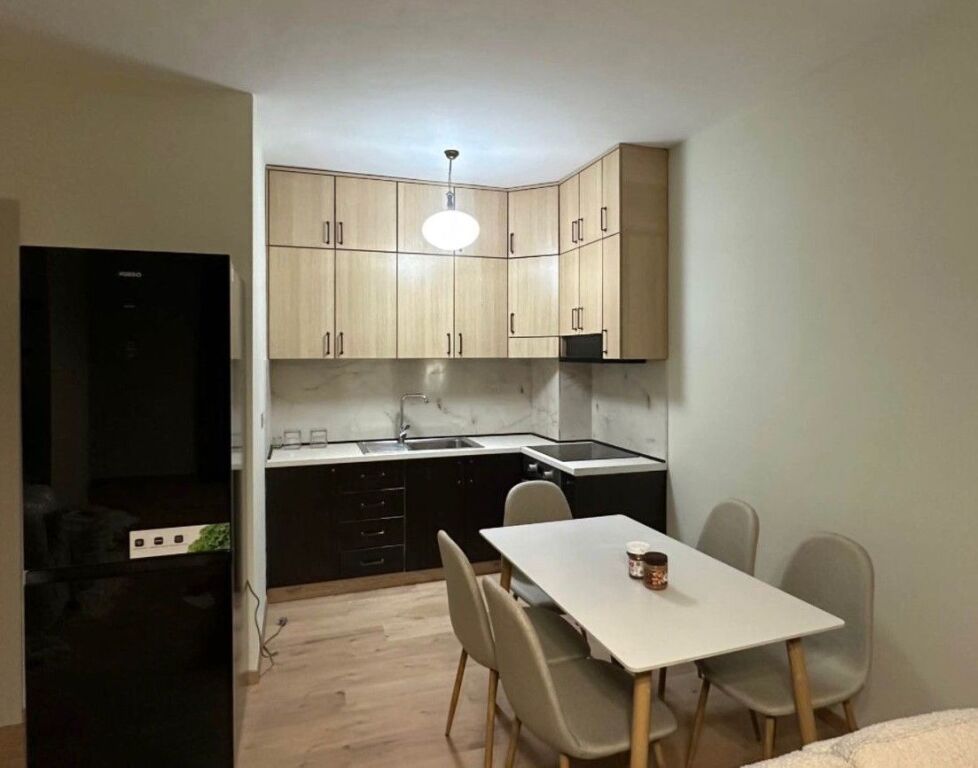📌Jepet me qira Apartament 2+1+2 – Astir, pranë Hotel Granda
