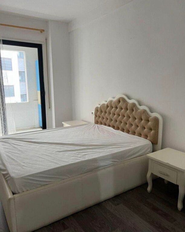 Jepet me qira 2+1+2 Astir Te Ozone 50.000 leke