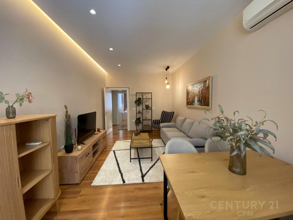 Appartamento 2+1 In Affitto a Ish Blloku, Tirana - 1300€ | 78 m²