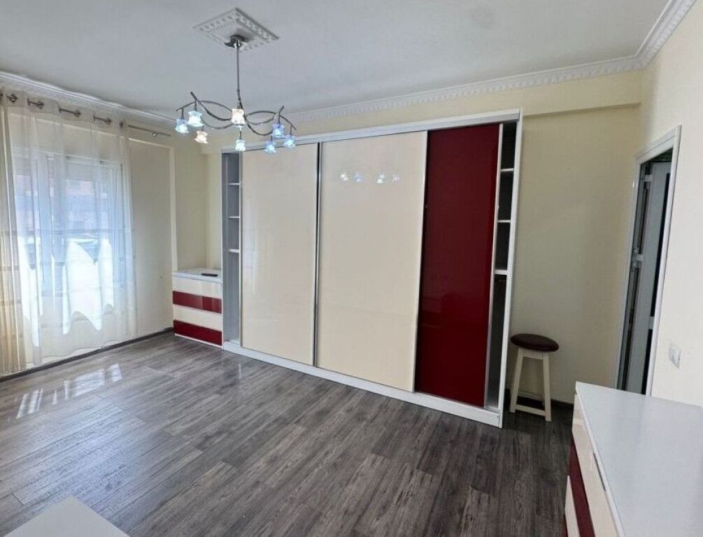 🏡 APARTAMENT 2+1+2 PËR SHITJE – KOPSHTI ZOOLOGJIK
