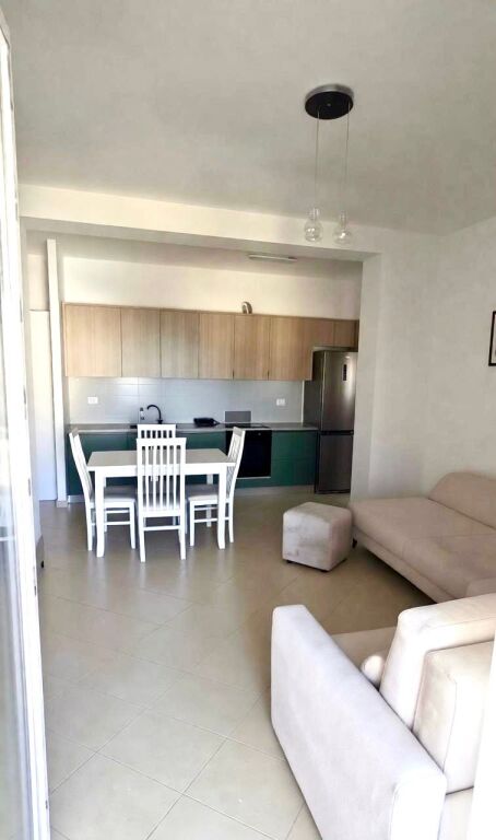 Apartament i Bukur me Pamje nga Deti për Qira 📍Vlorë, Uji i Ftohtë