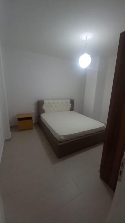 Affitto | Apartament 2 + 1 | Selitë | 400 €/mese