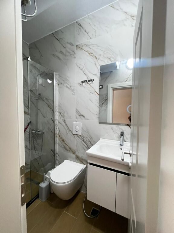 SHITET APARTAMENT 1+1 PRANE MAJESTIC HOTEL, GOLEM