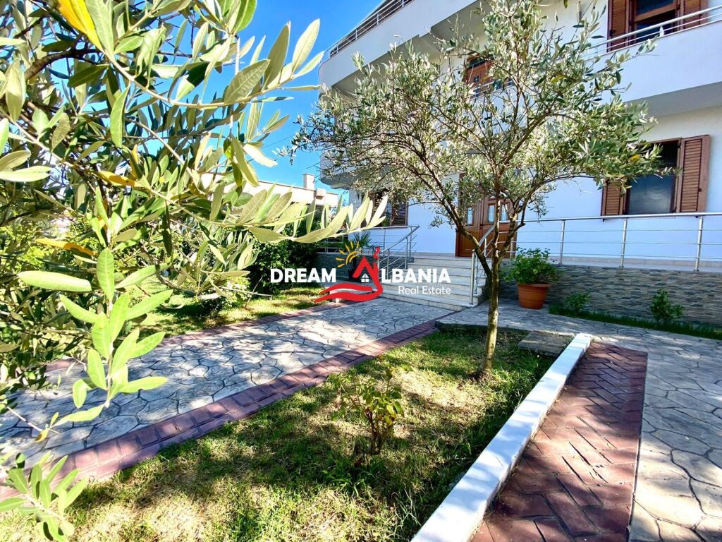 First floor of a villa for rent + Parking near the Turkish Embassy, Tirana (ID 4251191)
