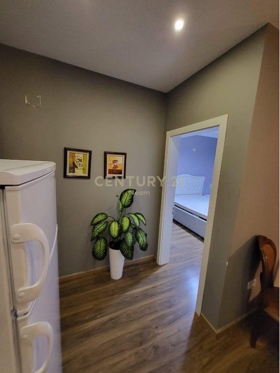 Apartment 1+1 for rent in Komuna e Parisit!