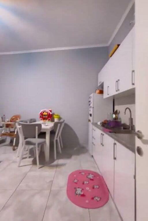 VENDESI APPARTAMENTO 2+1 - FRESKU, TIRANA