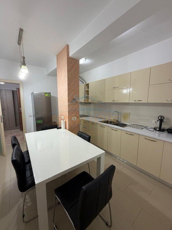 Affitto, Appartamento 3+1+2, Giardino Zoologico, Tirana.