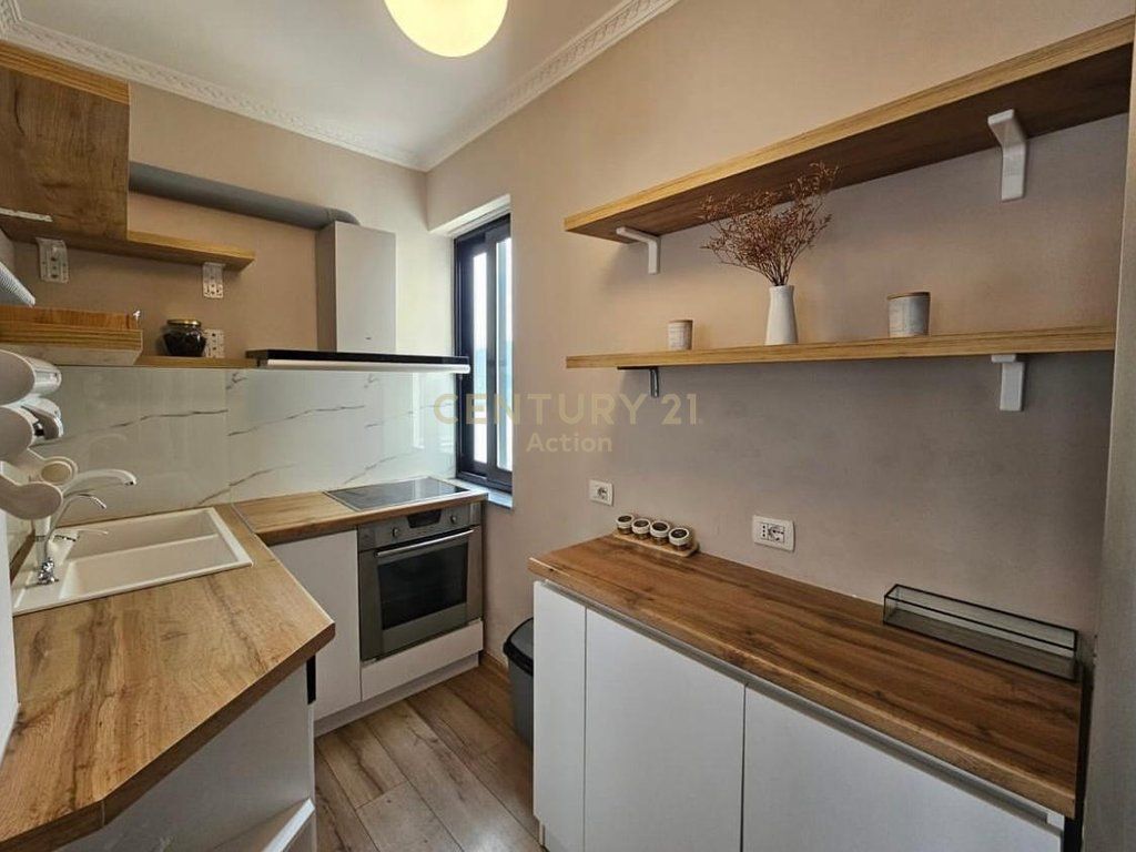 AFFITTO SUPER APPARTAMENTO 2+1, VIA SAMI FRASHERI!