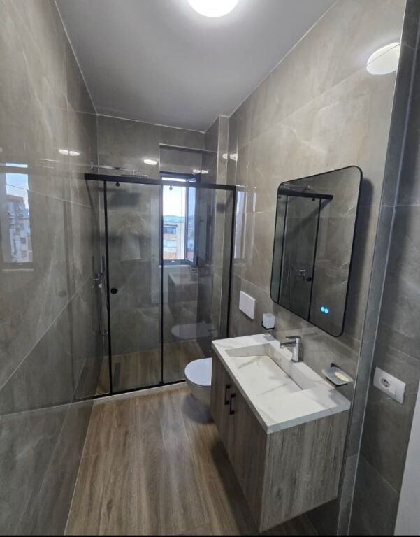 Shitet apartament 2+1, Green Harmony, Porcelan