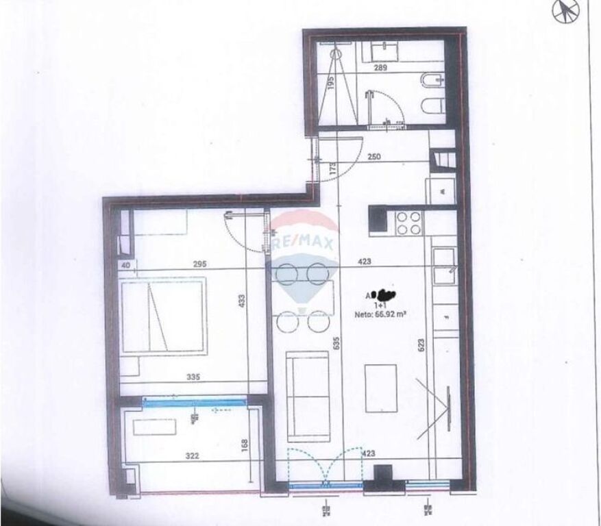 Jon/Appartamento 1+1 con parcheggio in vendita Square Village