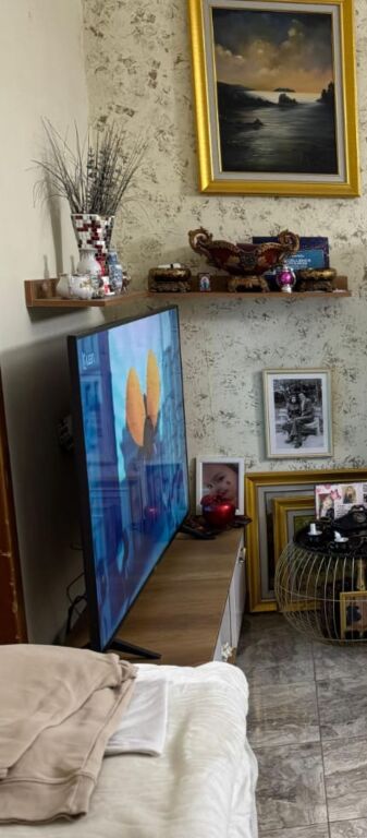 Apartment 1+1. 35000 leke.21 December