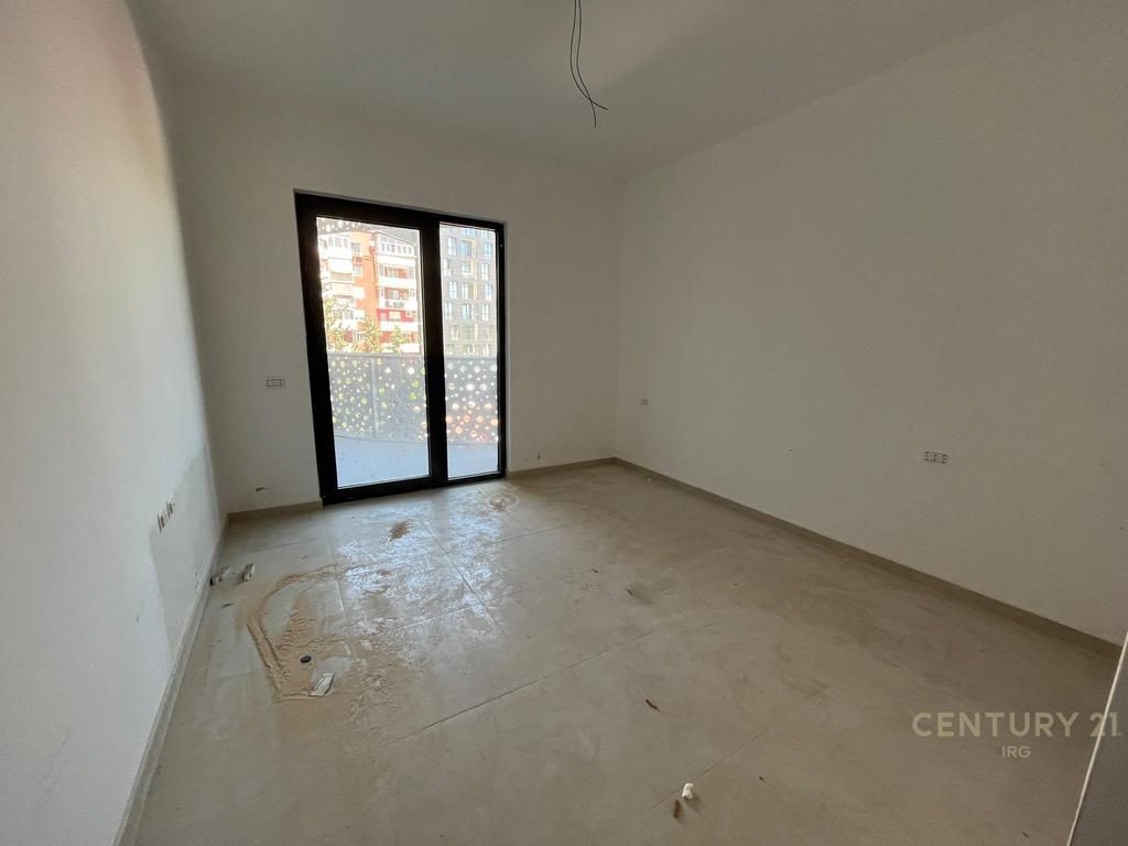 Apartament 2+1 NE SHITJE TEK REZIDENCA CORNER!