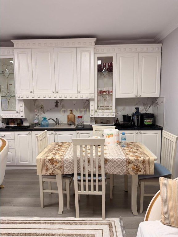 Apartament 2+1 Me Qira në Don Bosko !