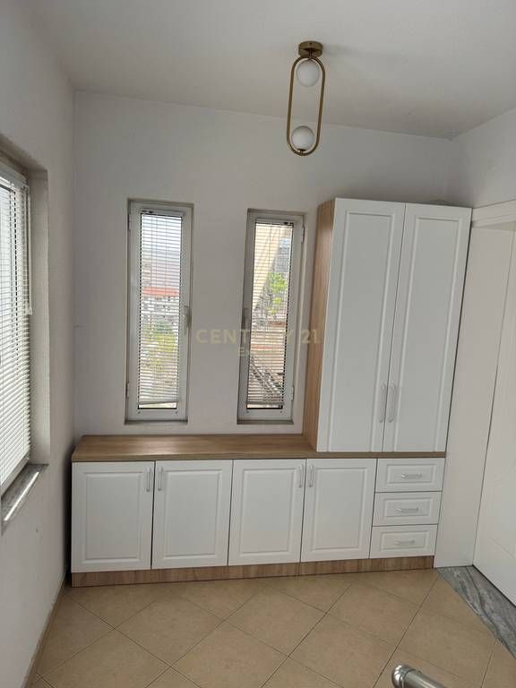 4-storey villa for sale at Kodra e Priftit