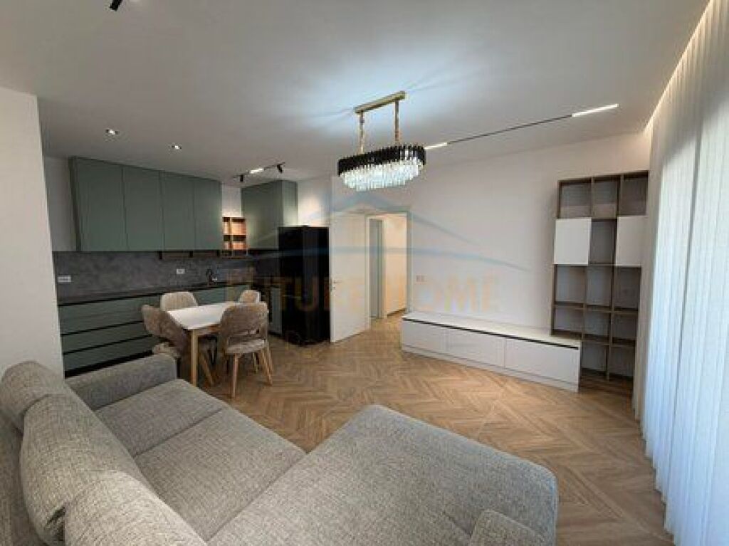 In vendita, 2 Appartamenti 1+1, Nuovo Anello