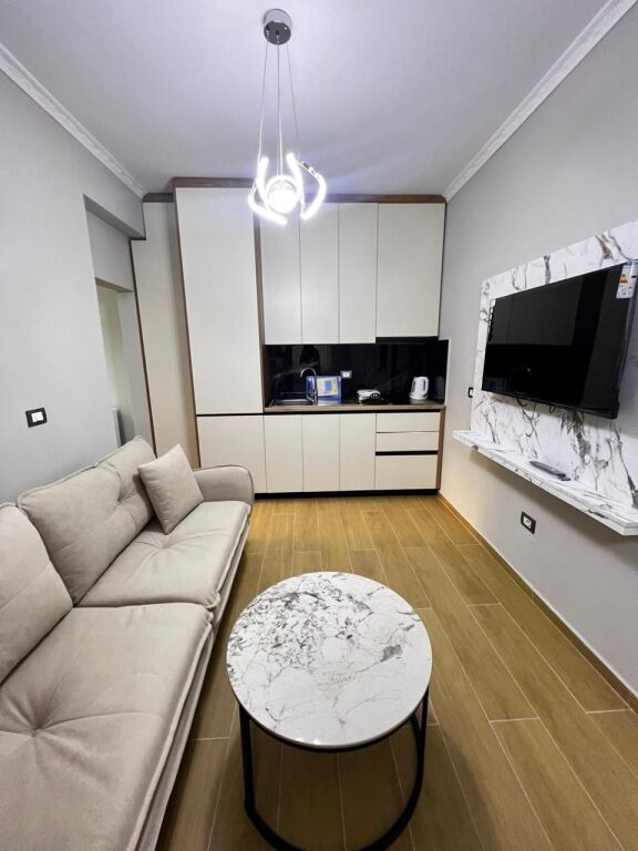 STUDIO APARTMENT FOR SALE NEAR MAJESTIC, GOLEM