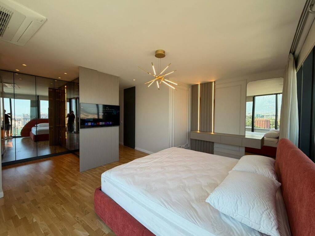 Apartament 3+1+Parking per qira tek Lake View Residence.