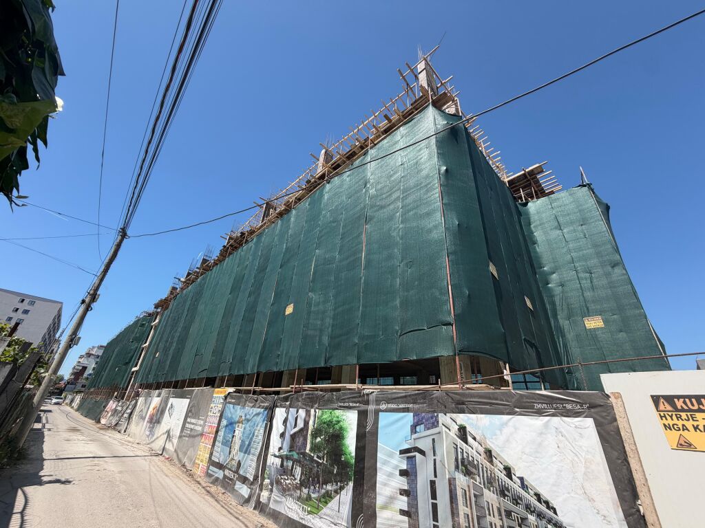 Appartamento 2+1+balcone in vendita a Rrethi Ullirit, Kamez