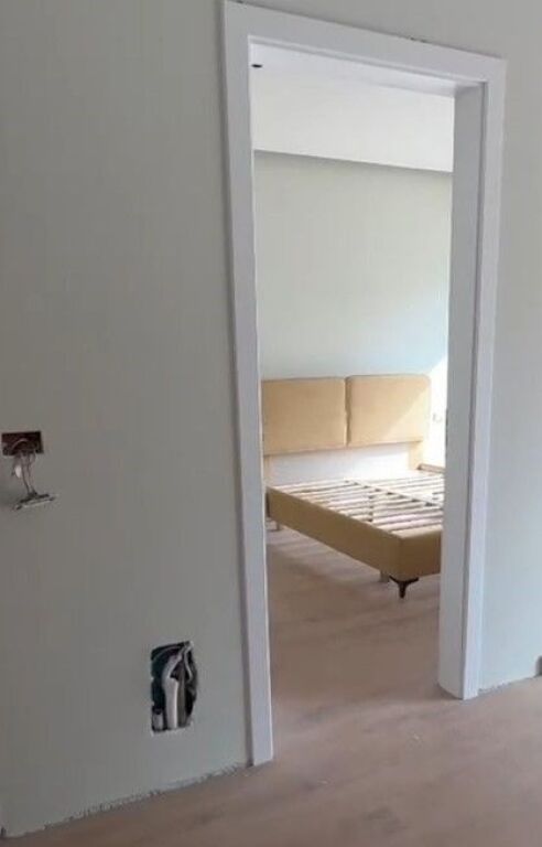 SHES APARTAMENT 1+1 ME VERANDE NE REZIDENCEN AURA-LAPRAKE!