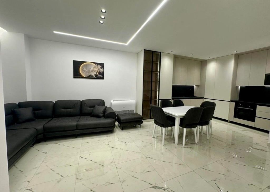 ✨ For Rent: 2+1 Apartment in "Aura Complex" – "Dritan Hoxha" Street