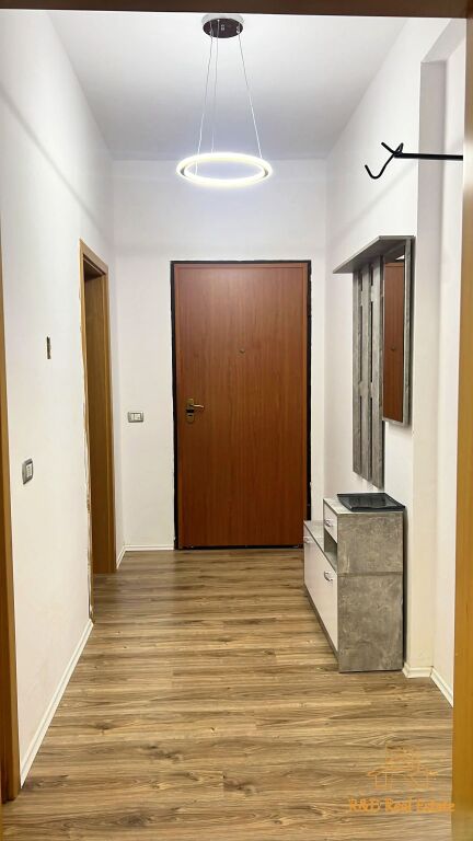 Apartament 1+1 – Liqeni i Thatë, Rruga Hamdi Sina