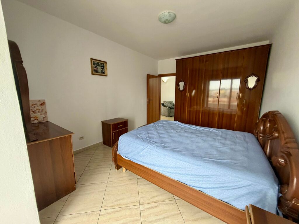 📣 QERA Apartament 2+1 📍 Prane Shkolles "Niket Dardani", Xhamllik ✨