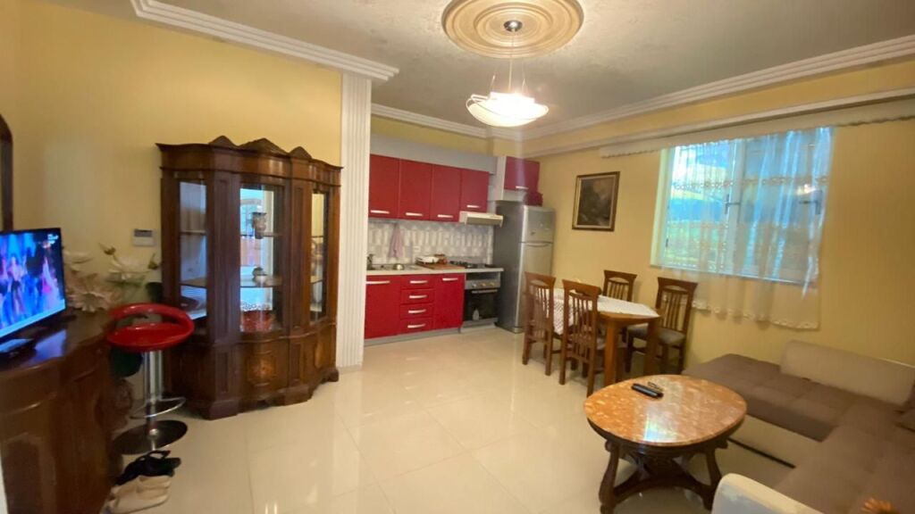 AFFITTASI: Appartamento 1+1 – Complesso Halili, Tirana