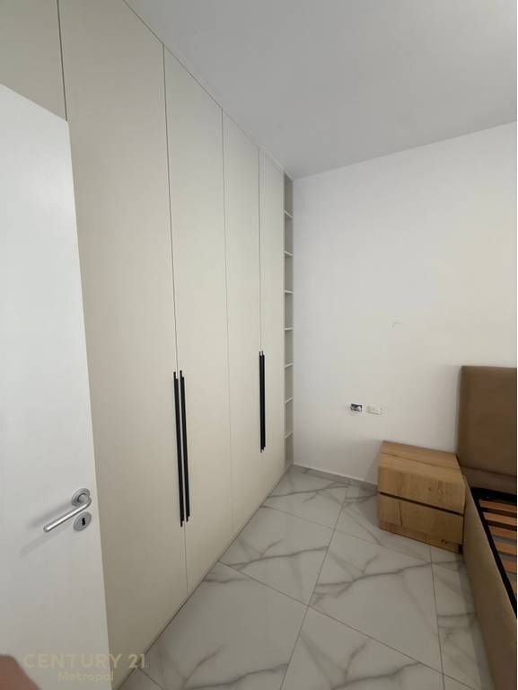AFFITTASI APPARTAMENTO 1+1, AURA RESIDENCE, LAPRAKË!