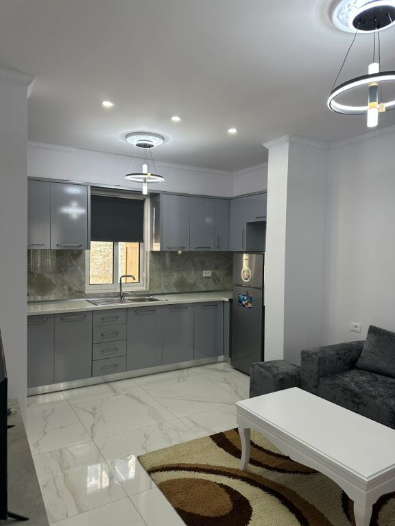 Affitto | Shtëpi private 2 + 1 | Kodra E Priftit | 500 €/mese