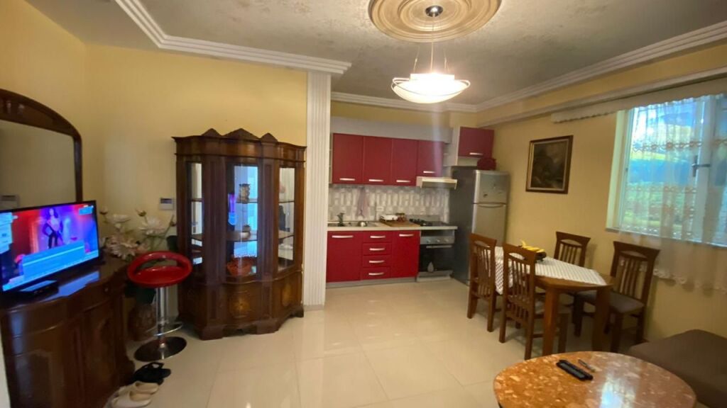 AFFITTASI: Appartamento 1+1 – Complesso Halili, Tirana