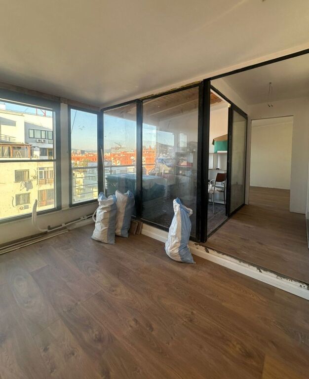 ✨ SHITET!! Apartament 2+1 +Post Parkimi të përfshirë – Delijorgji, Tiranë ✨