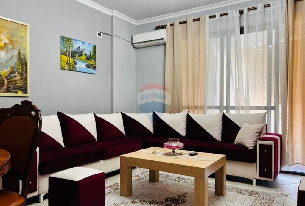 Apartament 2+1 Ish Tregu Elektrik