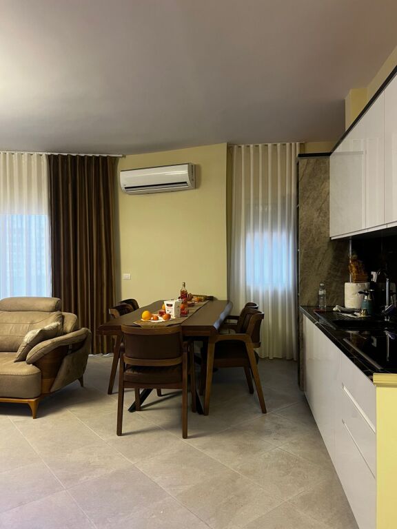 🏡 Super Apartament 2+1 me Qira Afatgjatë – Market Sapori, Vlorë