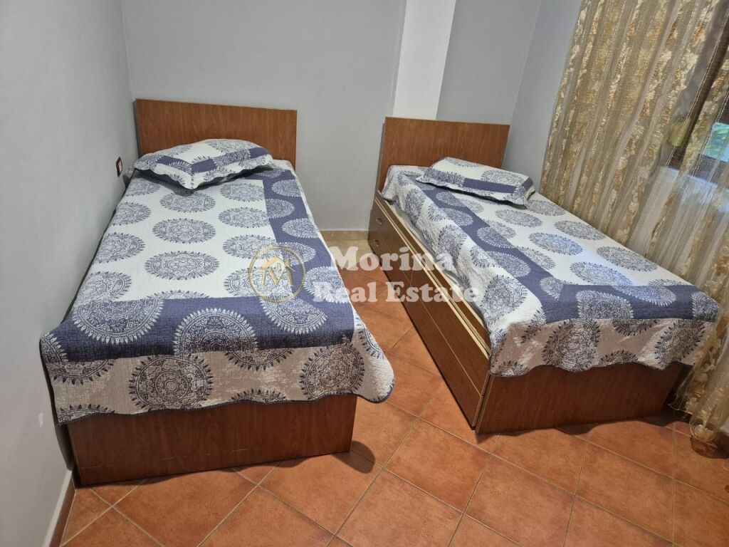 Rent | Apartment 2 + 1 | near QSUT Hospital | 450 €/month